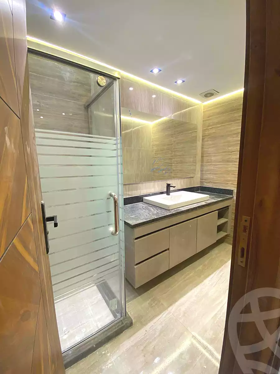https://aqarmap.com.eg/ar/listing/6871398-for-rent-cairo-new-cairo-compounds-mivida-mivida-parcel