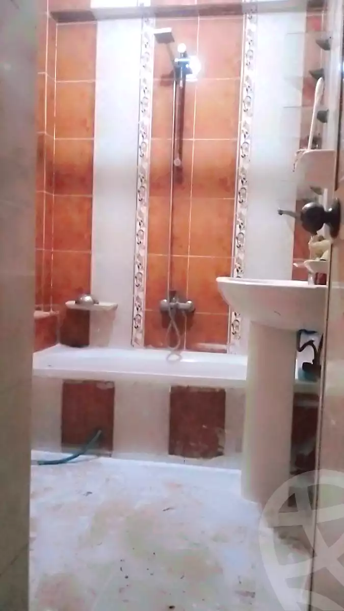https://aqarmap.com.eg/en/listing/6871943-for-sale-alexandria-bys