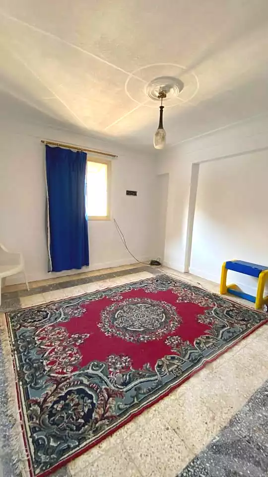 https://aqarmap.com.eg/ar/listing/6872309-for-sale-alexandria-al-agamy-lbytsh-al-kaada-st