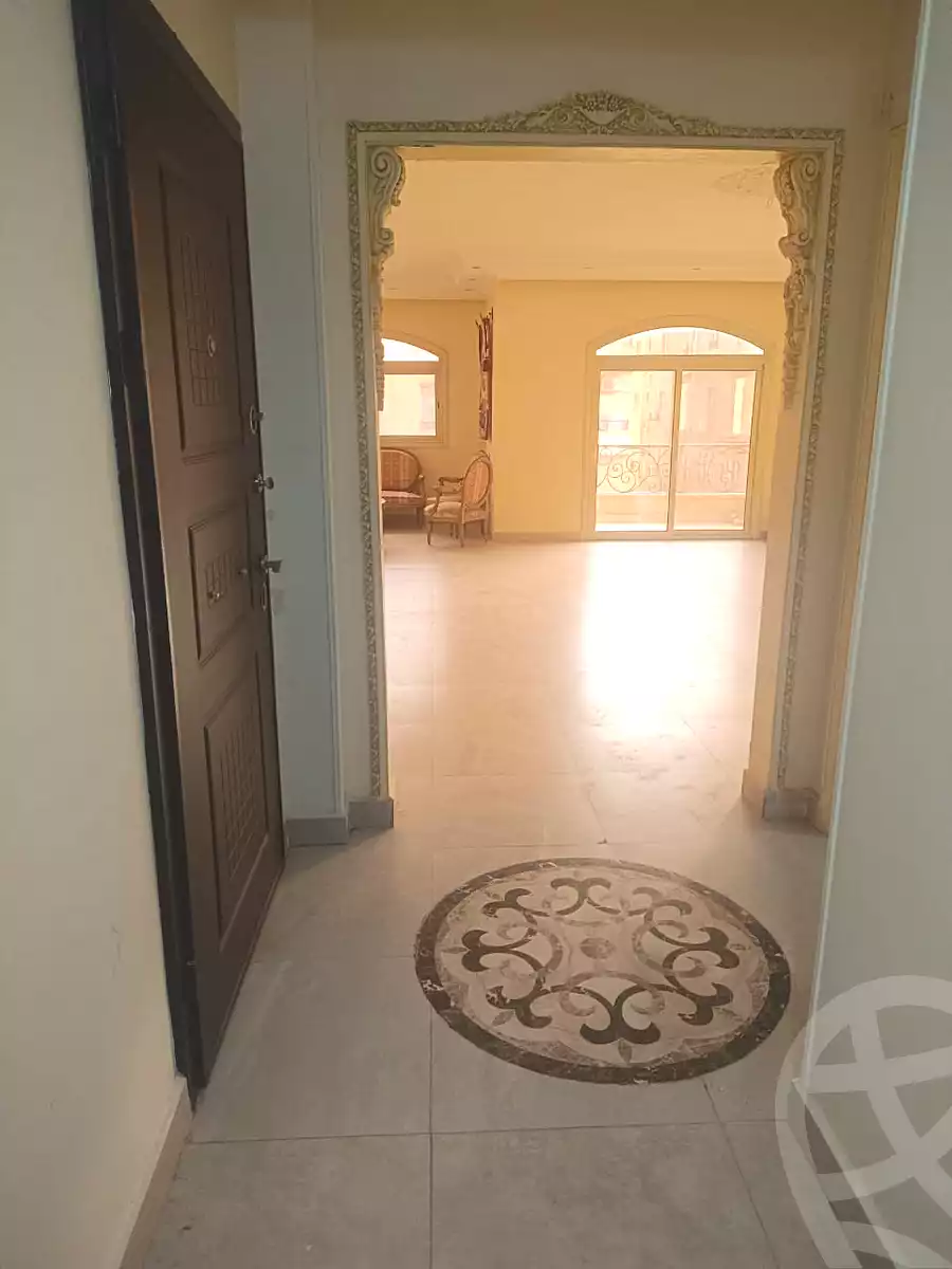 https://aqarmap.com.eg/ar/listing/6872809-for-rent-cairo-6th-of-october-el-hay-el-motamyz-fourth-touristic-village-mahmoud-sami-el-baroudi-st