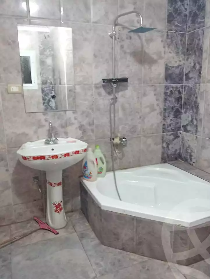 https://aqarmap.com.eg/en/listing/6872966-for-rent-alexandria-al-agamy-lbytsh