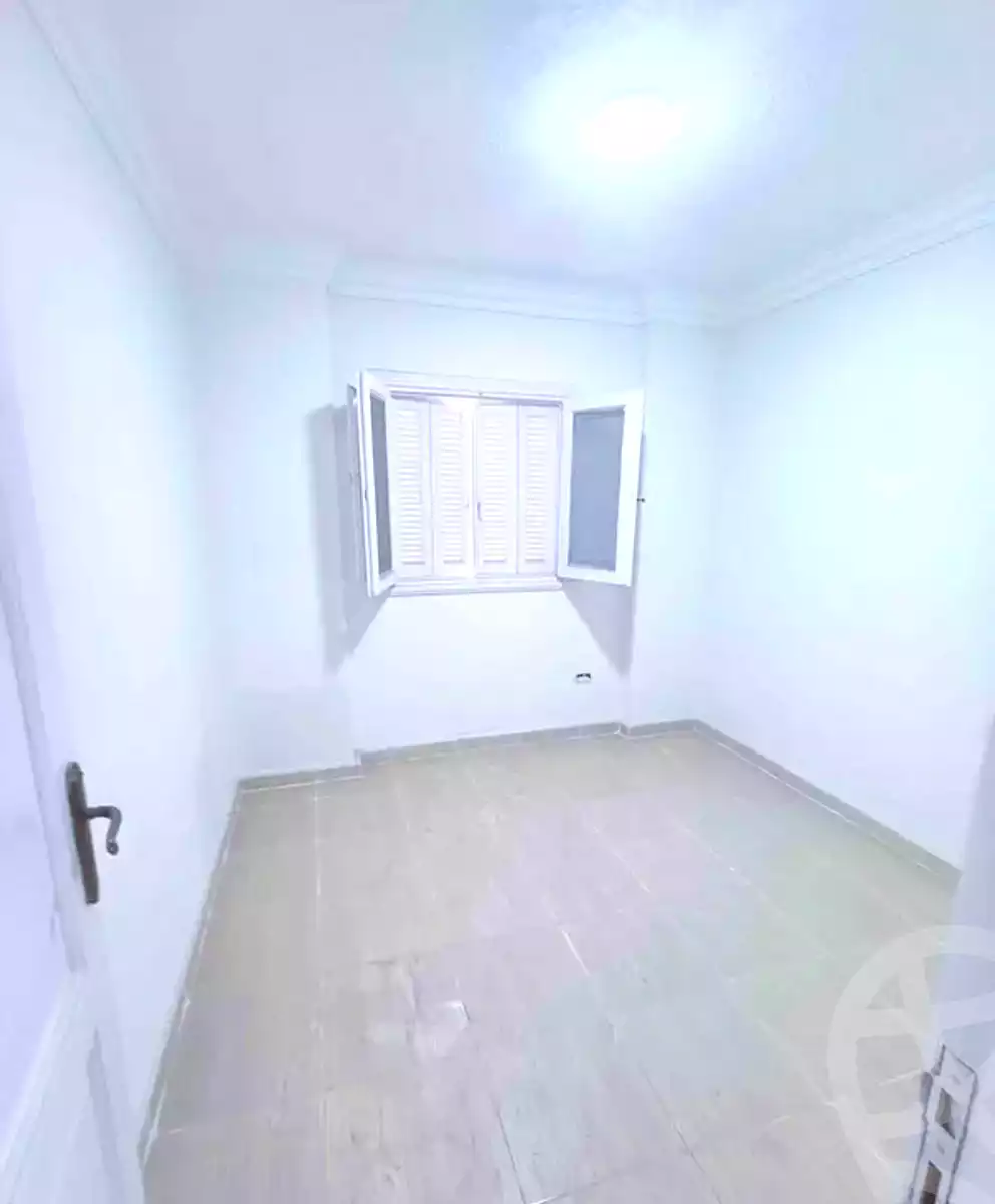 https://aqarmap.com.eg/ar/listing/6872980-for-sale-alexandria-al-agamy-shataa-el-nakheel