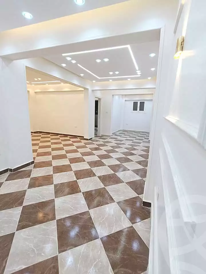 https://aqarmap.com.eg/ar/listing/6872988-for-sale-alexandria-al-agamy-lbytsh-khalil-ballw-st