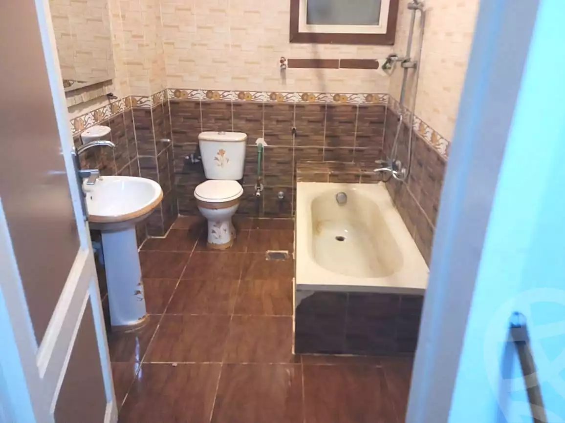 https://aqarmap.com.eg/en/listing/6873202-for-sale-cairo-ain-shams-ain-shams-el-sharkia-el-eshrein-stt