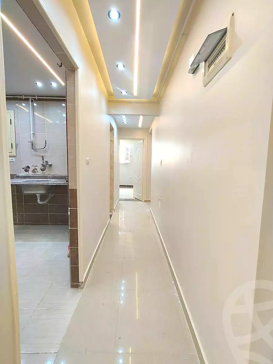 https://aqarmap.com.eg/ar/listing/6873433-for-sale-alexandria-sydy-bshr-sydy-bshr-bhry