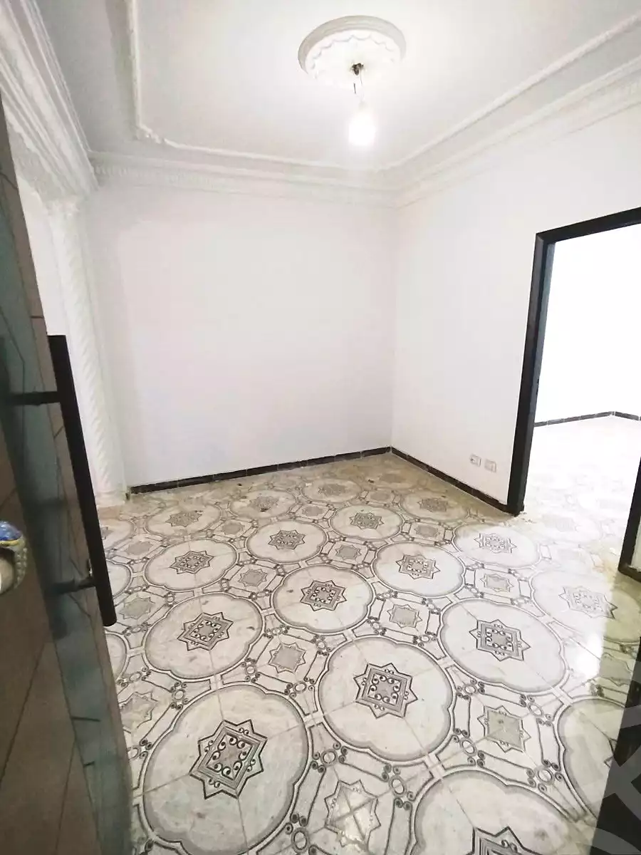https://aqarmap.com.eg/ar/listing/6873543-for-sale-alexandria-lsywf-el-falki-street-16-el-eslah
