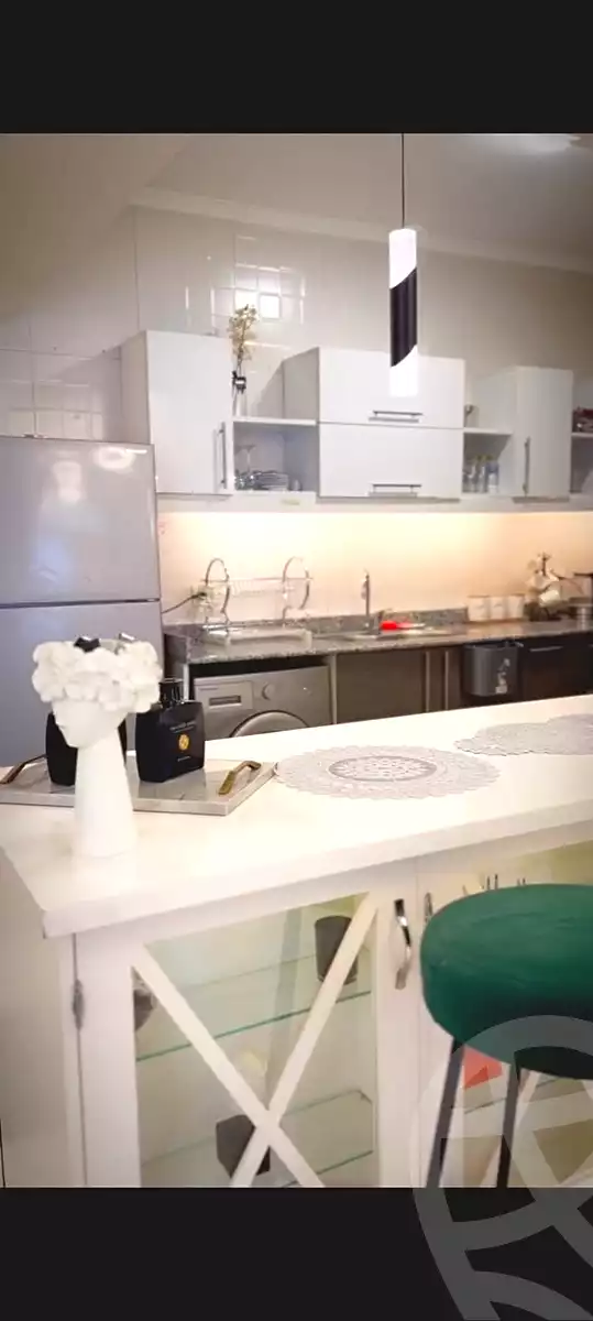 https://aqarmap.com.eg/ar/listing/6873547-for-rent-cairo-el-sheikh-zayed-city-el-hay-elthamen-area-1