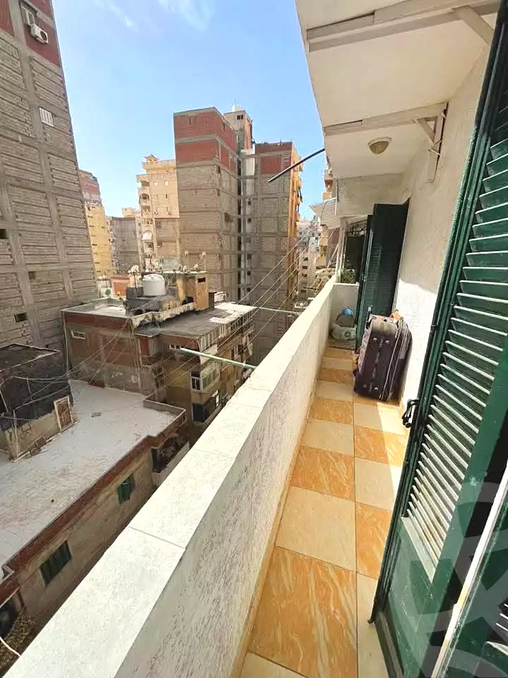 https://aqarmap.com.eg/en/listing/6873983-for-sale-alexandria-el-mandara-alex-el-mandara-bahri-sidi-kamal-st