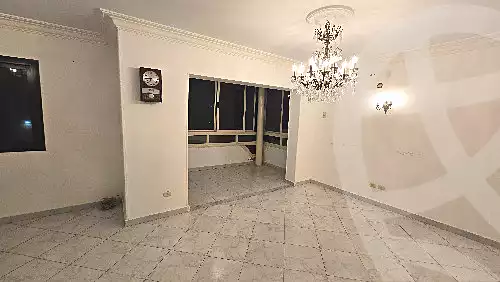 https://aqarmap.com.eg/ar/listing/6771984-for-sale-cairo-new-cairo-compounds-la-rose