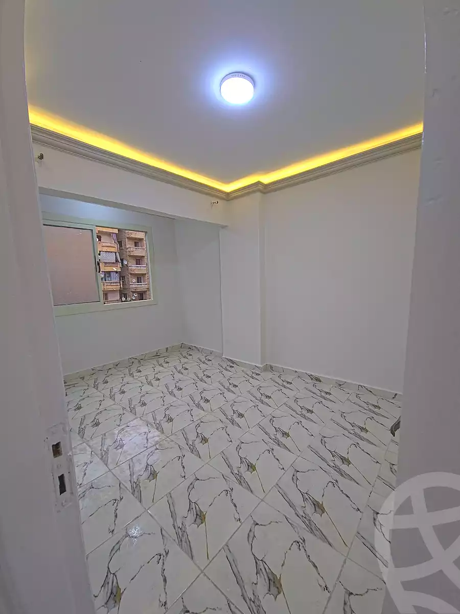 https://aqarmap.com.eg/ar/listing/6874414-for-sale-alexandria-al-agamy-el-hanouvel-al-haded-we-al-soulb-st