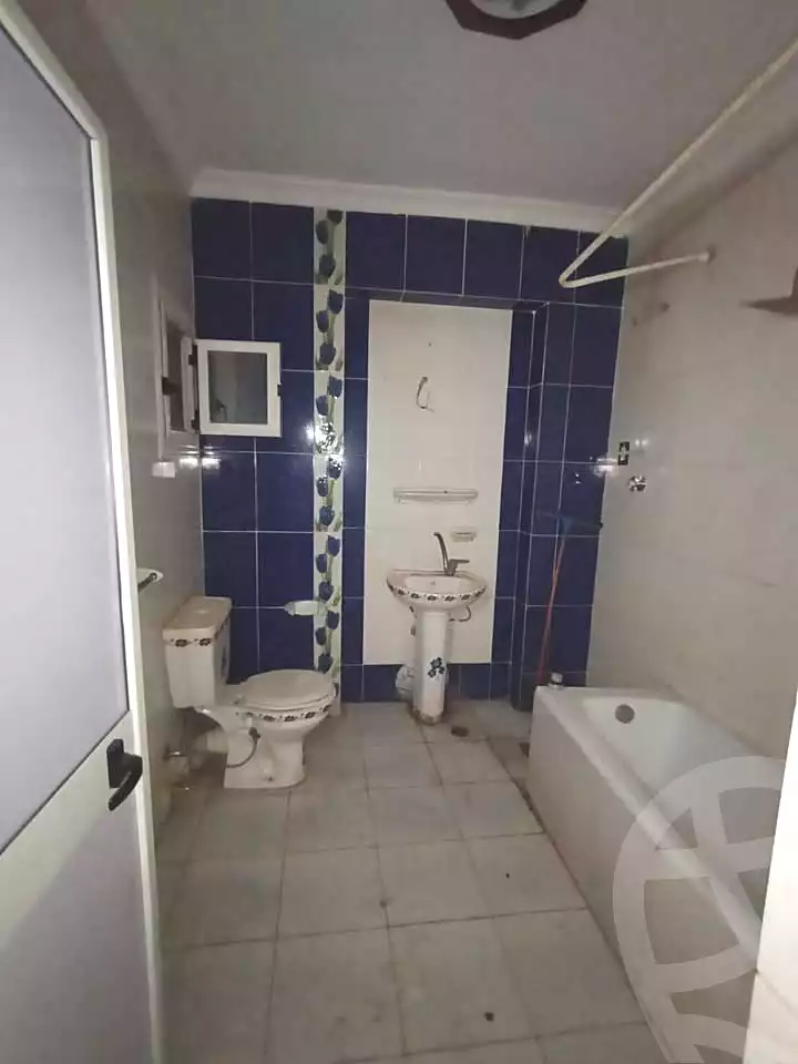 https://aqarmap.com.eg/en/listing/6874454-for-sale-alexandria-sydy-bshr-sydy-bshr-bhry-ali-hipa-st