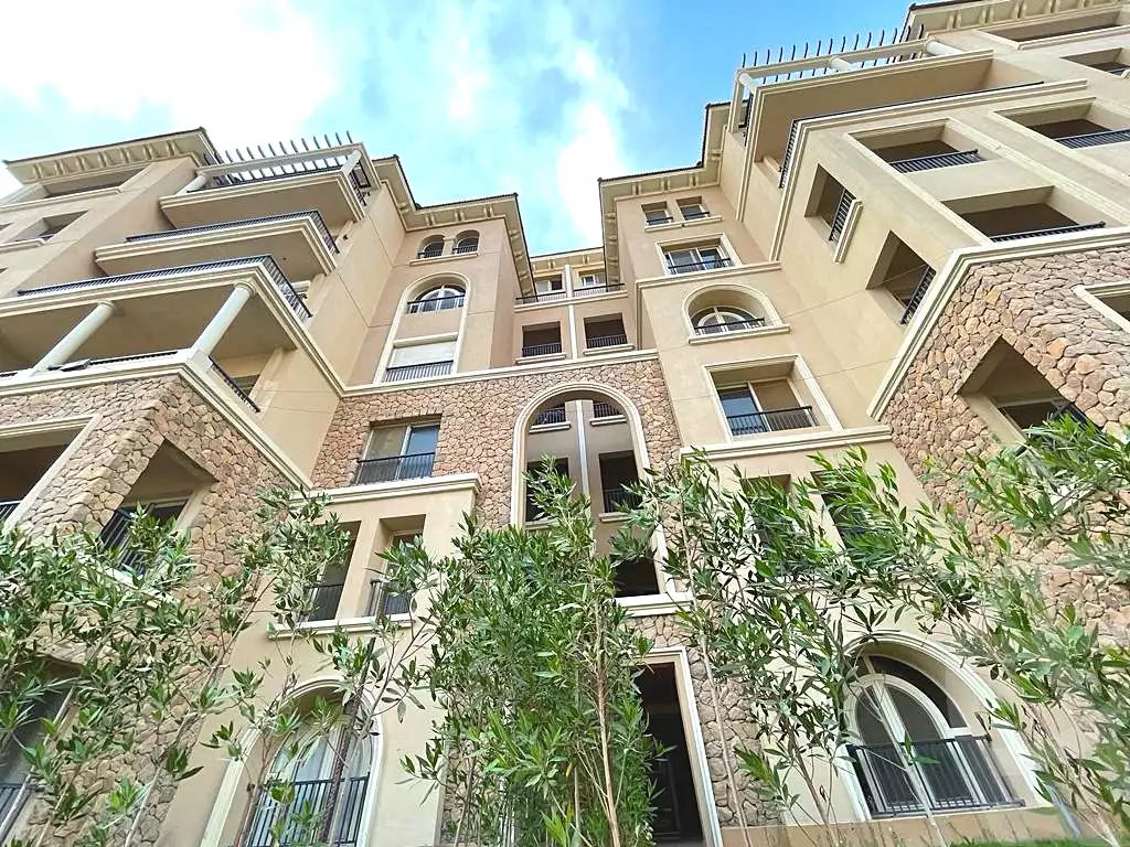https://aqarmap.com.eg/ar/listing/6874449-for-sale-cairo-new-cairo-compounds-ninety-avenue