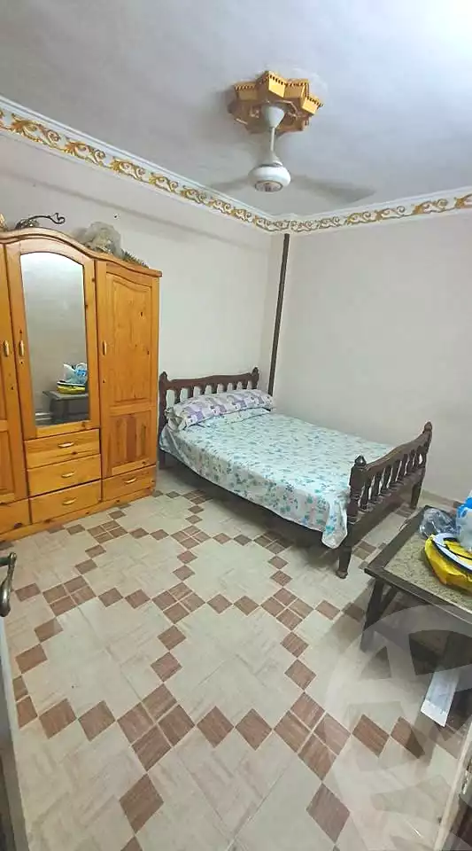 https://aqarmap.com.eg/en/listing/6874506-for-sale-alexandria-al-agamy-el-hanouvel-el-zahraa-city-st