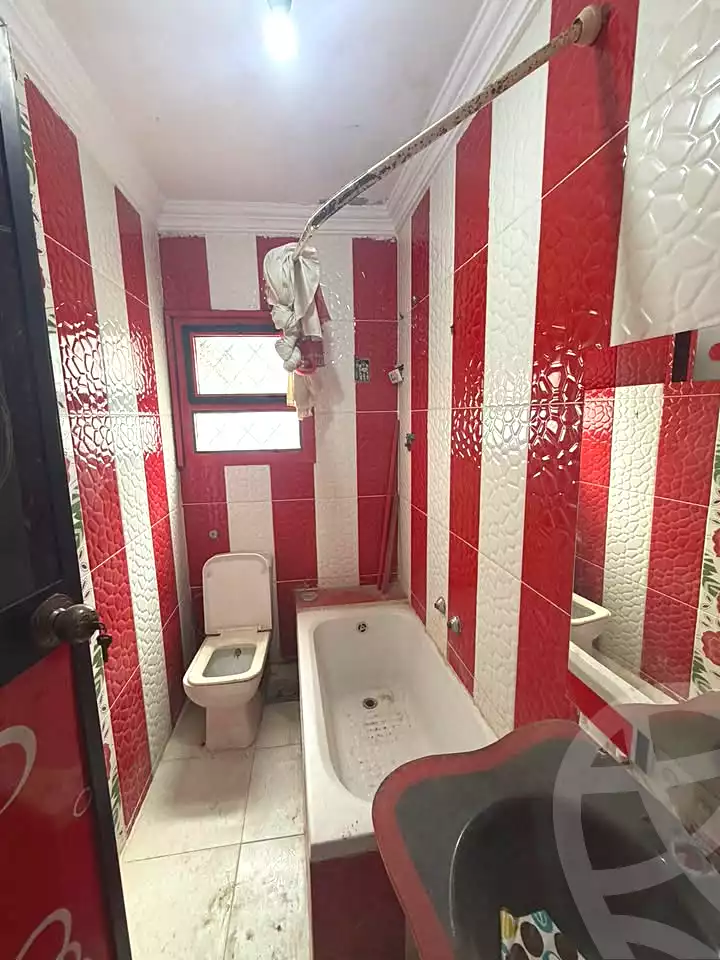 https://aqarmap.com.eg/ar/listing/6874533-for-sale-alexandria-al-agamy-lbytsh-al-andalous-wa-al-hgaz-st