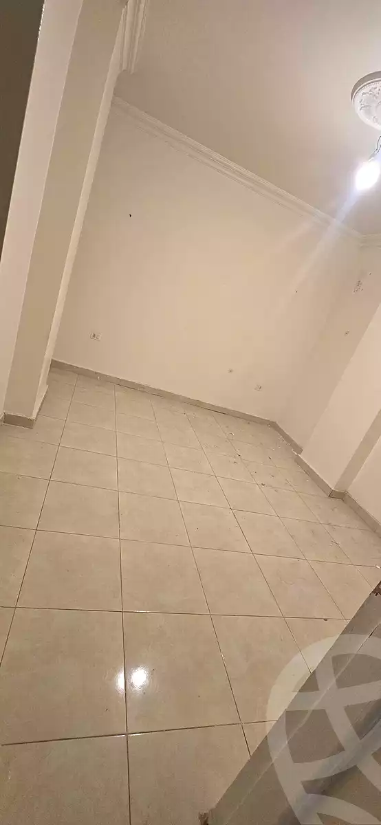 https://aqarmap.com.eg/ar/listing/6874607-for-rent-cairo-helwan-mostafa-fahmy-st