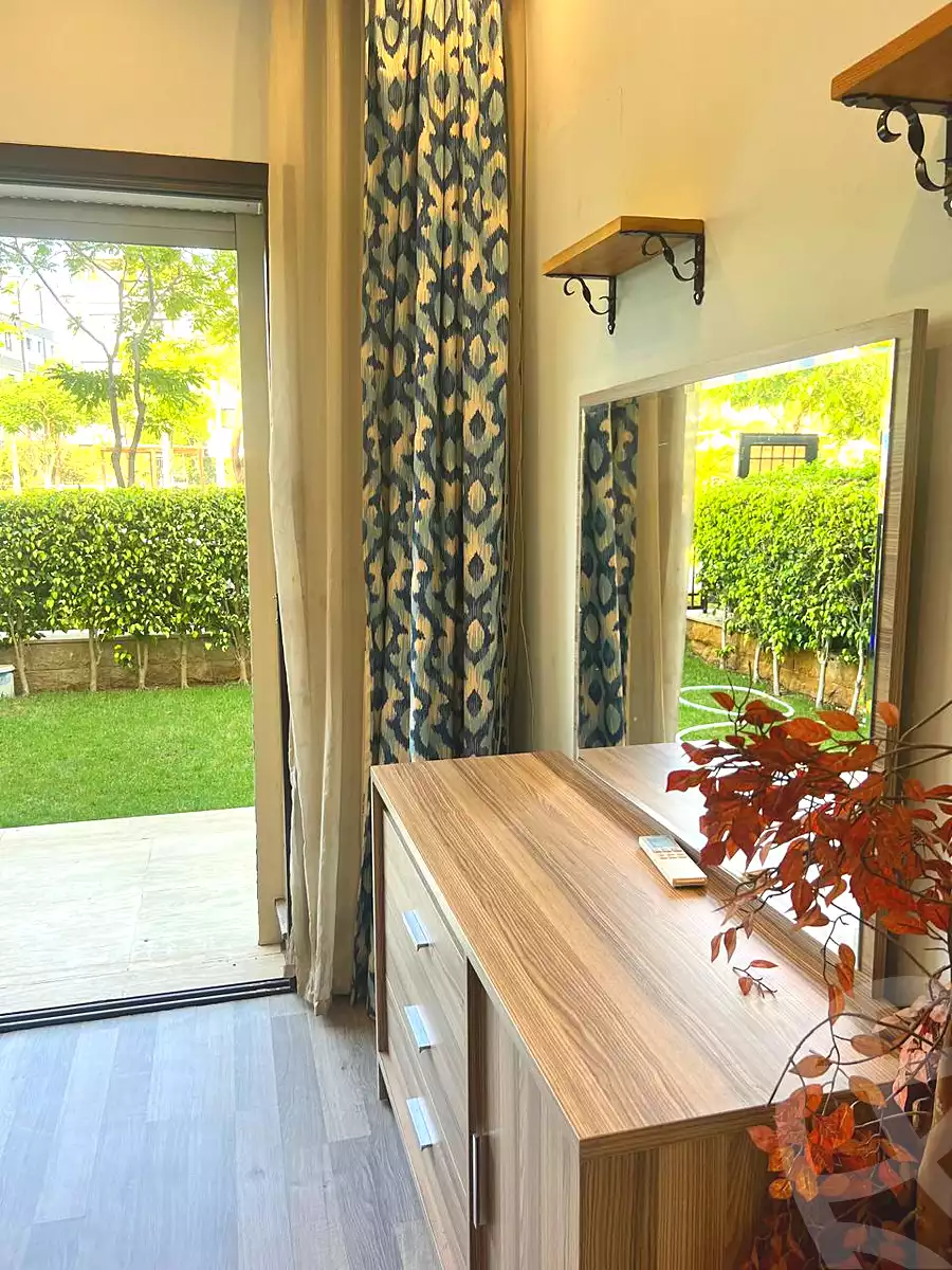 https://aqarmap.com.eg/ar/listing/6874786-for-rent-cairo-el-sheikh-zayed-city-compounds-kmbwnd-wn-16-swdyk