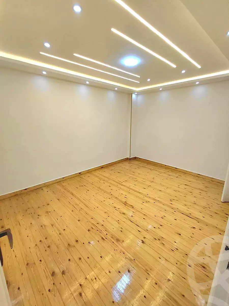 https://aqarmap.com.eg/en/listing/6874799-for-sale-alexandria-miami-abou-el-arab-st