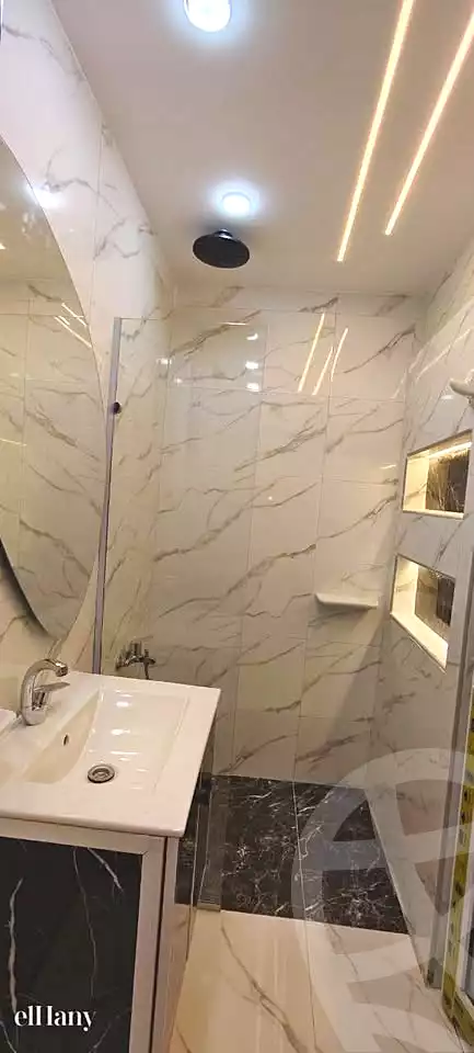 https://aqarmap.com.eg/en/listing/6874862-for-rent-alexandria-al-agamy-el-hanouvel