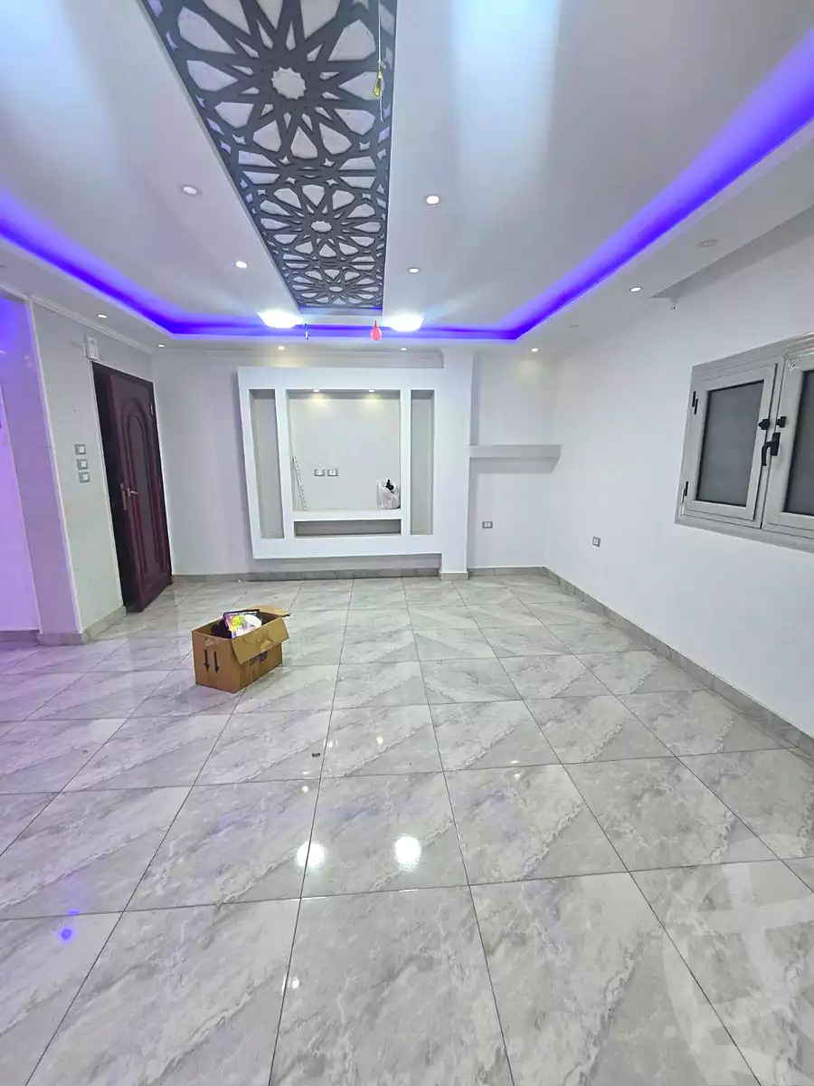 https://aqarmap.com.eg/ar/listing/6875193-for-sale-cairo-helwan-el-masaken-el-iqtsadeyah-ahmed-badawy-st