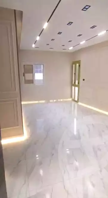 https://aqarmap.com.eg/ar/listing/6875922-for-sale-alexandria-al-agamy-lbytsh-shahr-al-assal-st