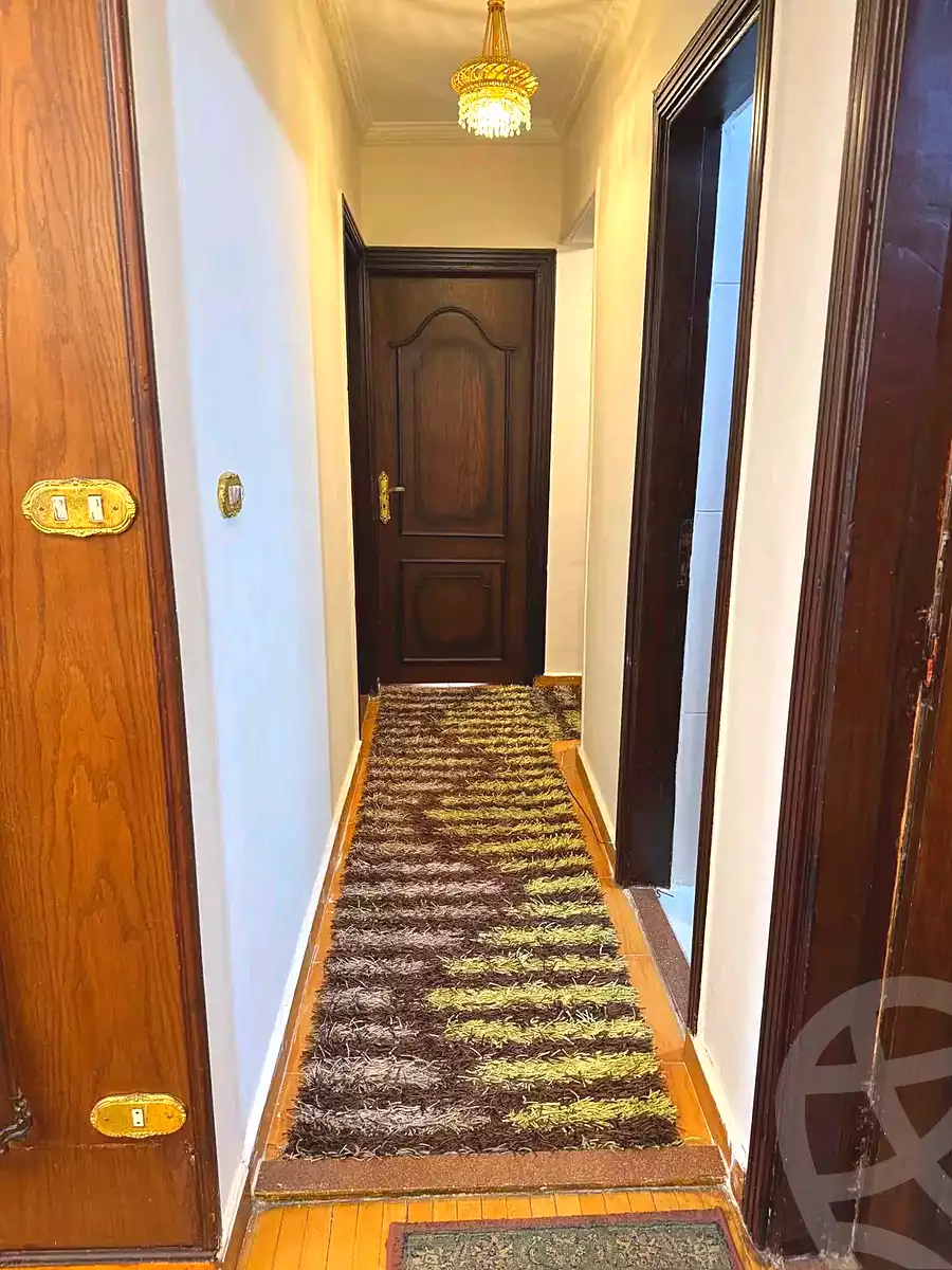 https://aqarmap.com.eg/ar/listing/6876003-for-sale-alexandria-lauran-shr-bw-qyr-tryq-lhry