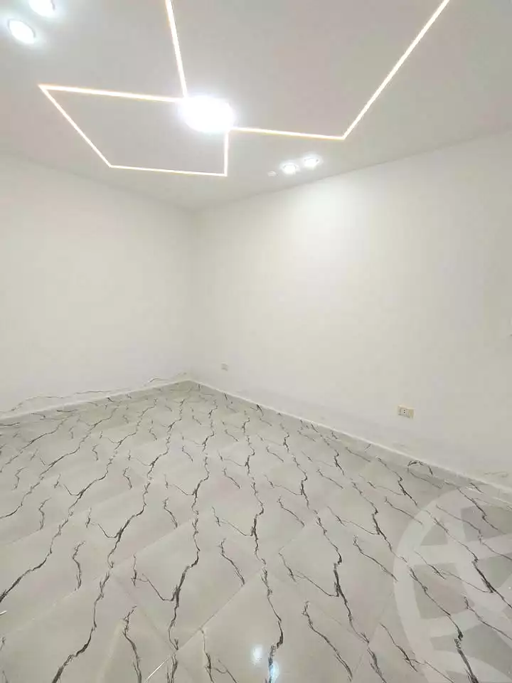 https://aqarmap.com.eg/ar/listing/6876116-for-sale-alexandria-al-agamy-lbytsh-shahr-al-assal-st