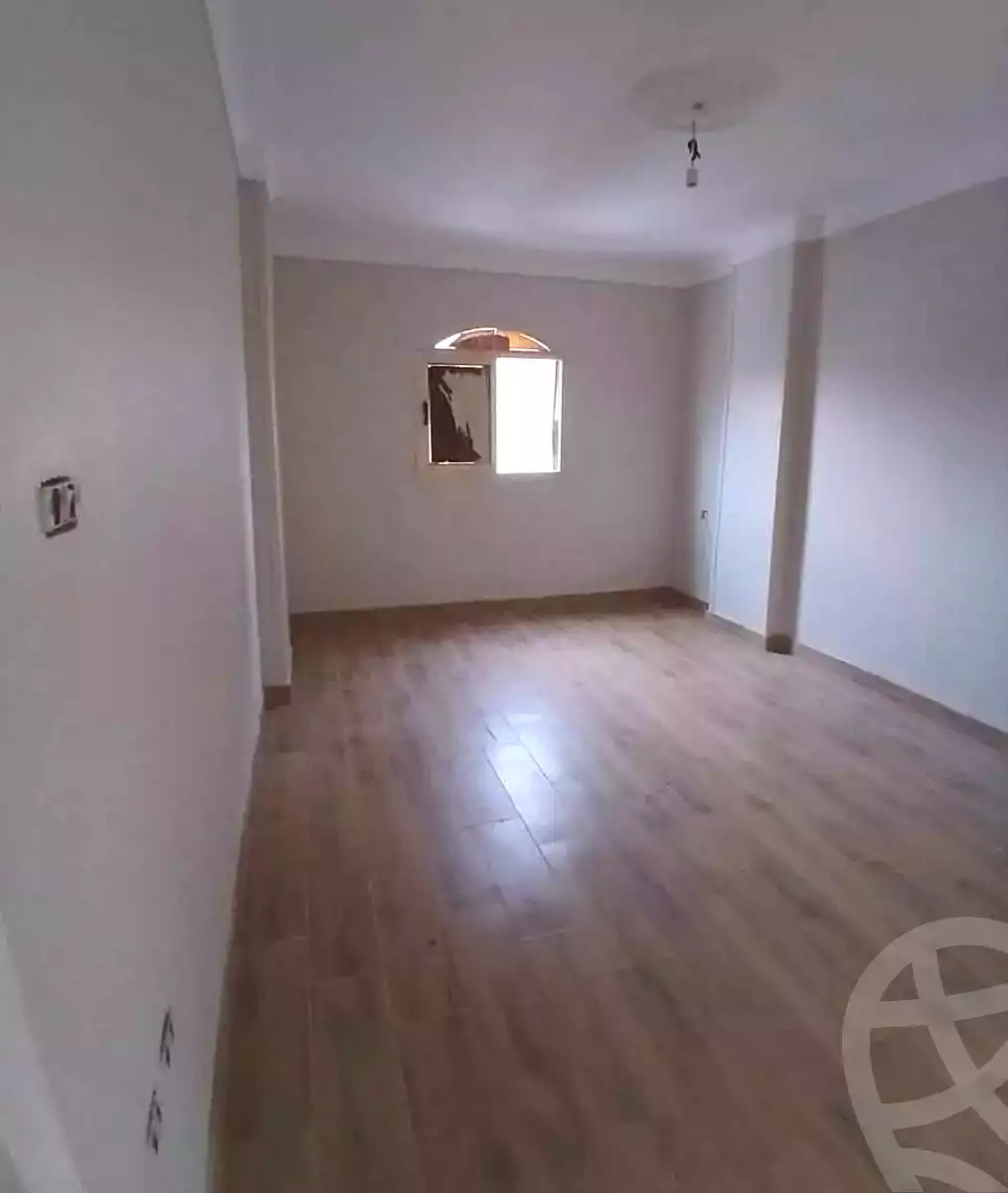 https://aqarmap.com.eg/en/listing/6876210-for-sale-alexandria-lsywf-el-falki