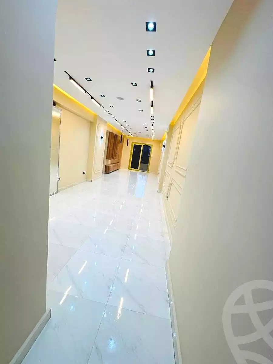 https://aqarmap.com.eg/ar/listing/6876281-for-sale-alexandria-al-agamy-lbytsh