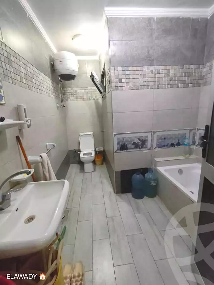 https://aqarmap.com.eg/en/listing/6876309-for-sale-alexandria-al-agamy-lbytsh-shahr-al-assal-st