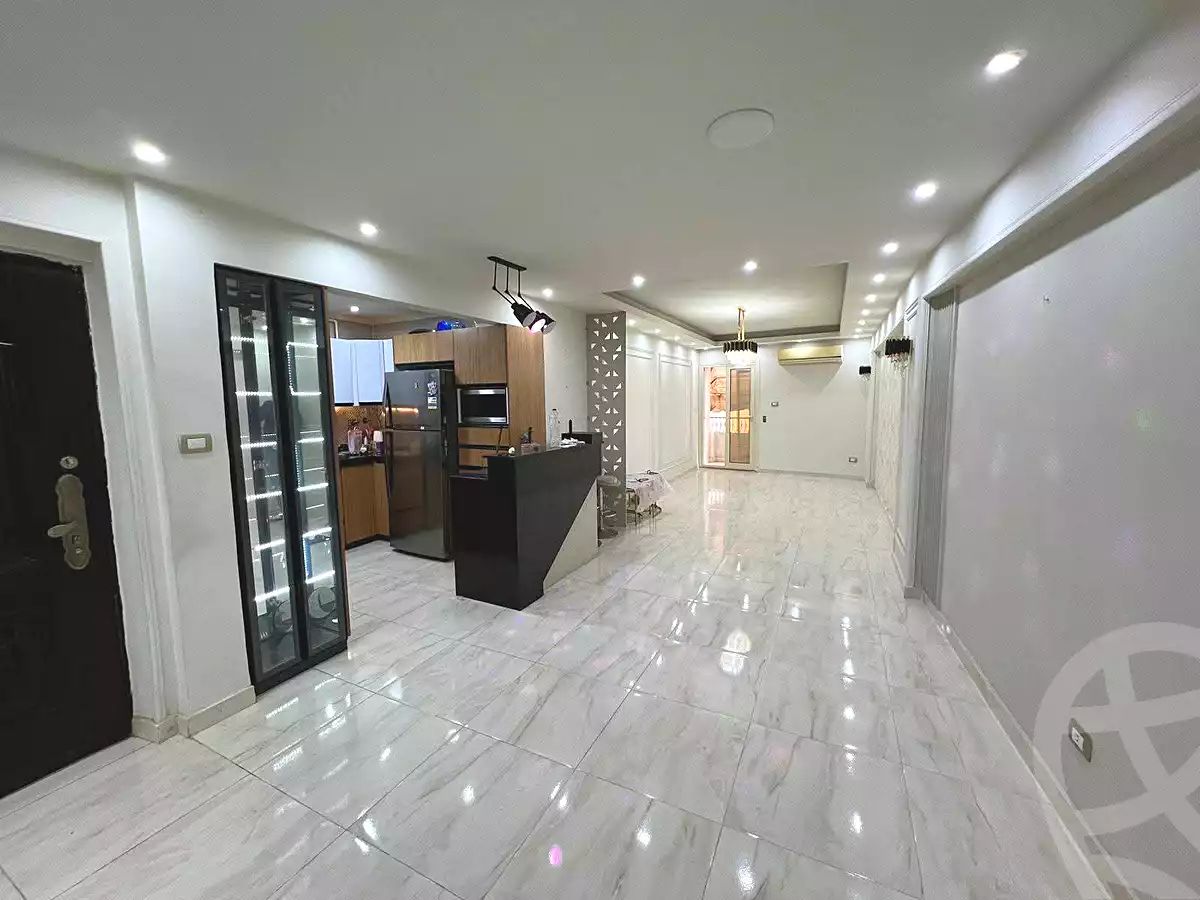 https://aqarmap.com.eg/ar/listing/6876342-for-sale-alexandria-ganaklis