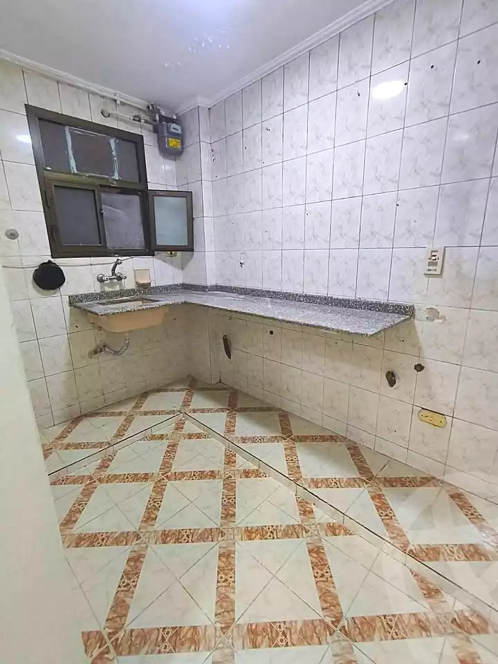 https://aqarmap.com.eg/ar/listing/6876904-for-sale-alexandria-lsywf-el-seyouf-qebly-el-ras-el-souda