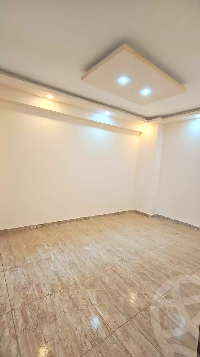 https://aqarmap.com.eg/ar/listing/6873674-for-sale-alexandria-al-agamy-bw-ywsf
