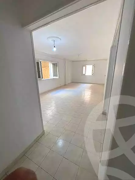 https://aqarmap.com.eg/ar/listing/6877503-for-sale-alexandria-al-agamy-lbytsh-bianchiii