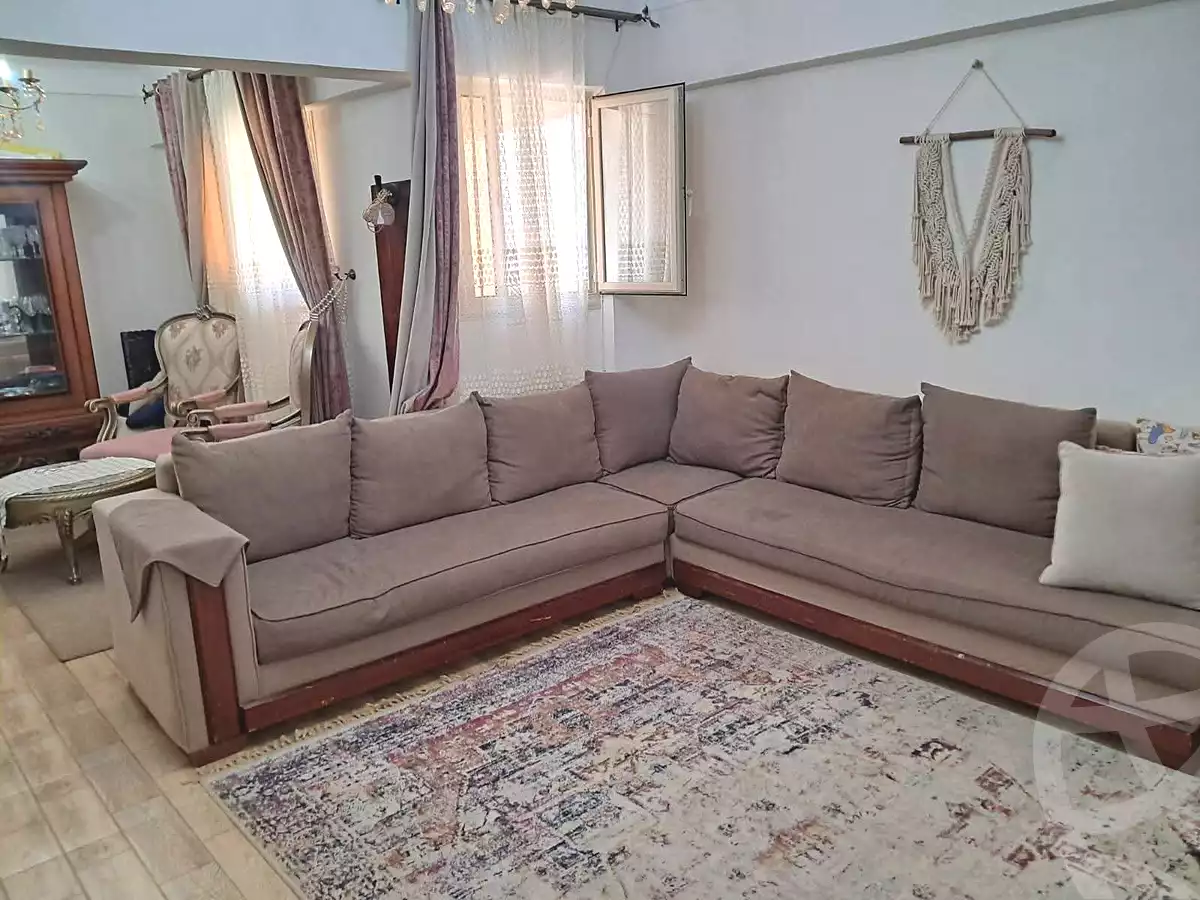 https://aqarmap.com.eg/ar/listing/6877647-for-sale-alexandria-al-agamy-el-hanouvel-el-salam-st