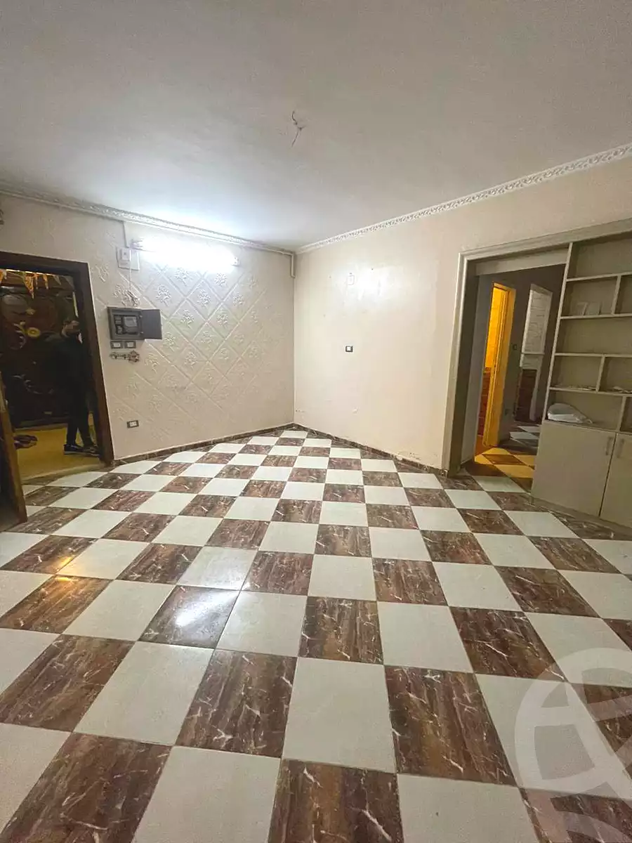 https://aqarmap.com.eg/ar/listing/6877667-for-sale-cairo-ain-shams-ain-shams-el-sharkia-el-eshrein-stt