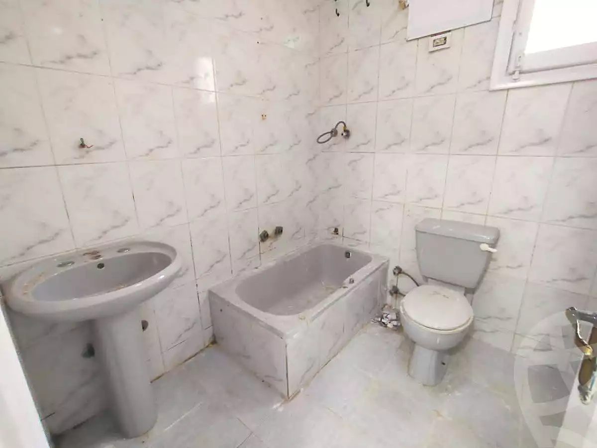 https://aqarmap.com.eg/en/listing/6876149-for-sale-alexandria-al-agamy-shataa-el-nakheel