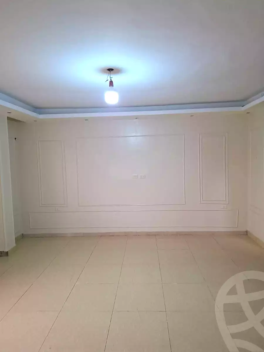 https://aqarmap.com.eg/en/listing/6877566-for-sale-cairo-helwan-helwan-el-sharkeya-mostafa-safwat-st