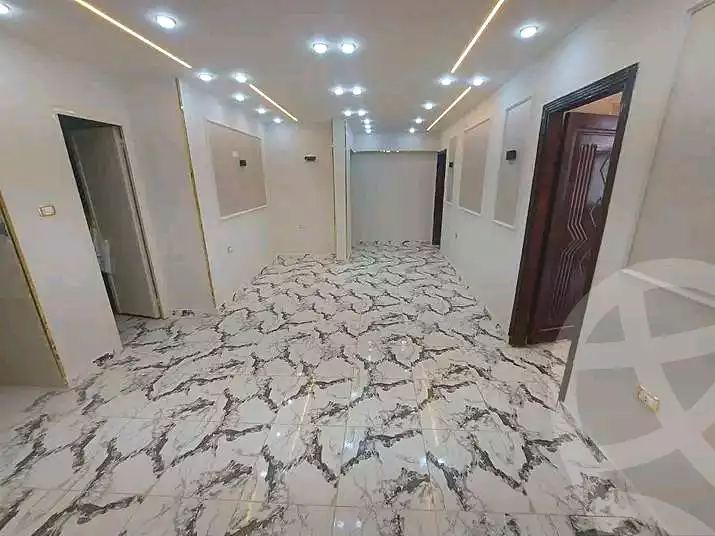 https://aqarmap.com.eg/ar/listing/6876042-for-rent-alexandria-al-agamy-bw-ywsf