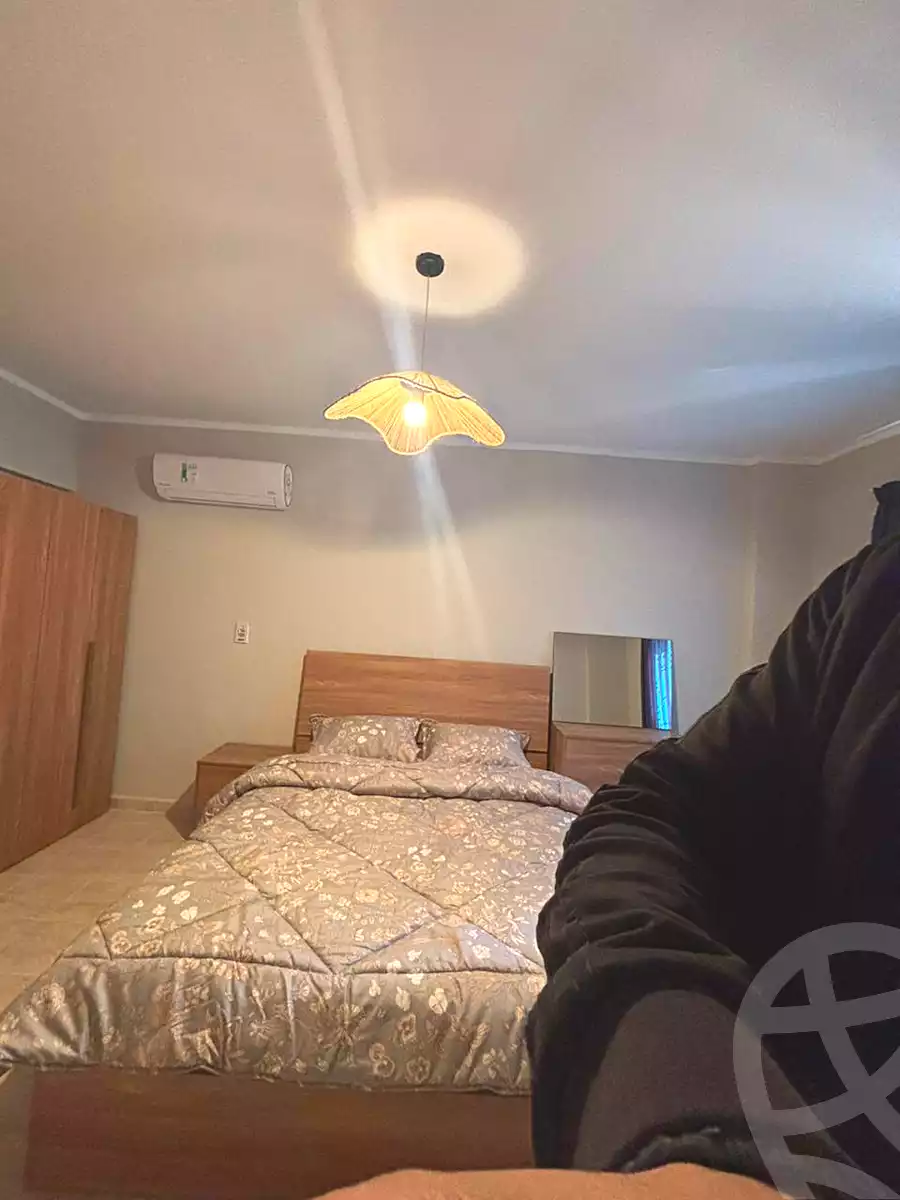 https://aqarmap.com.eg/en/listing/6877791-for-rent-cairo-new-cairo-lrhb-city-phase-8