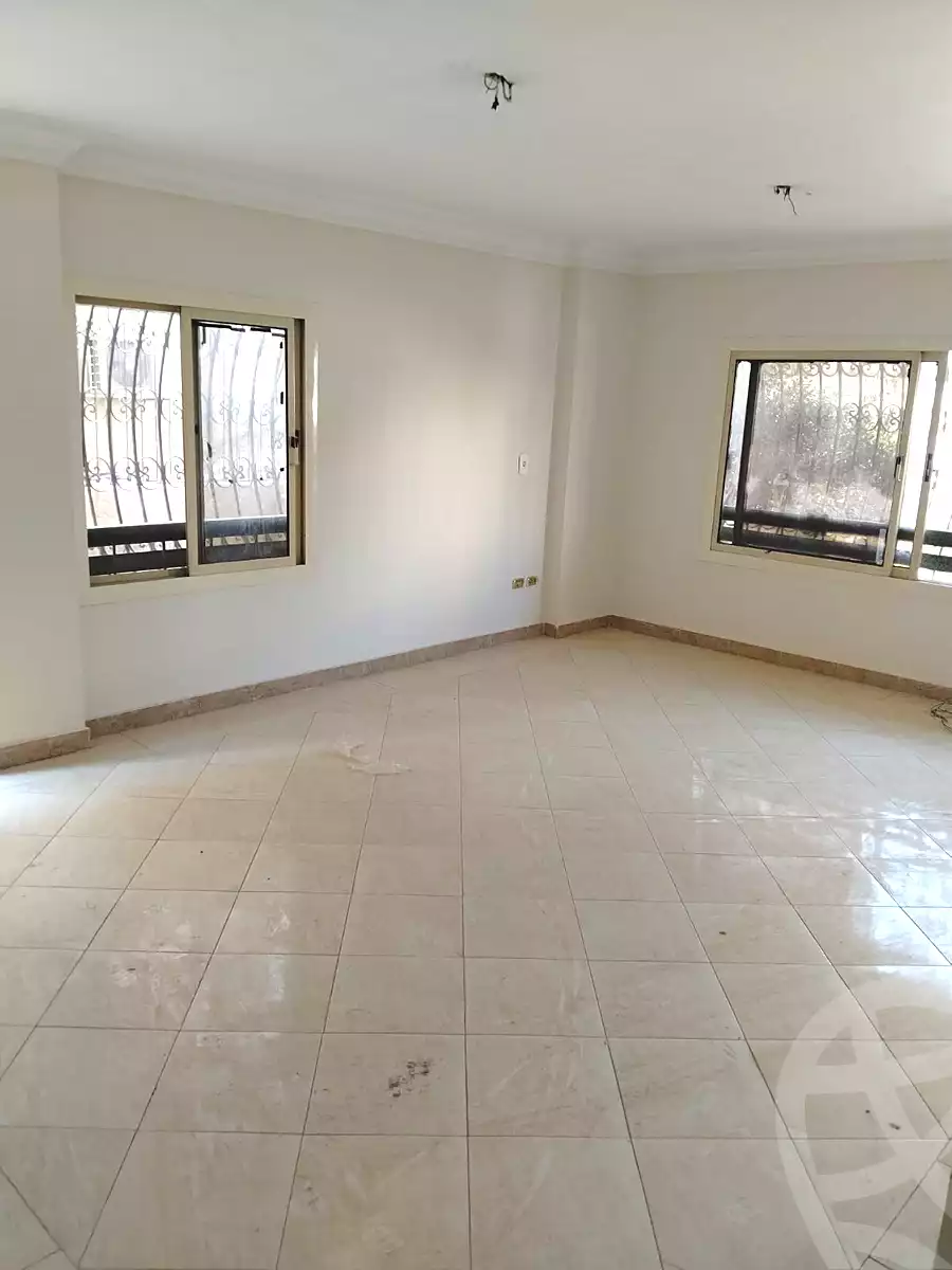 https://aqarmap.com.eg/ar/listing/6877863-for-rent-cairo-6th-of-october-el-ahyaa-neighborhood-8th-street-11