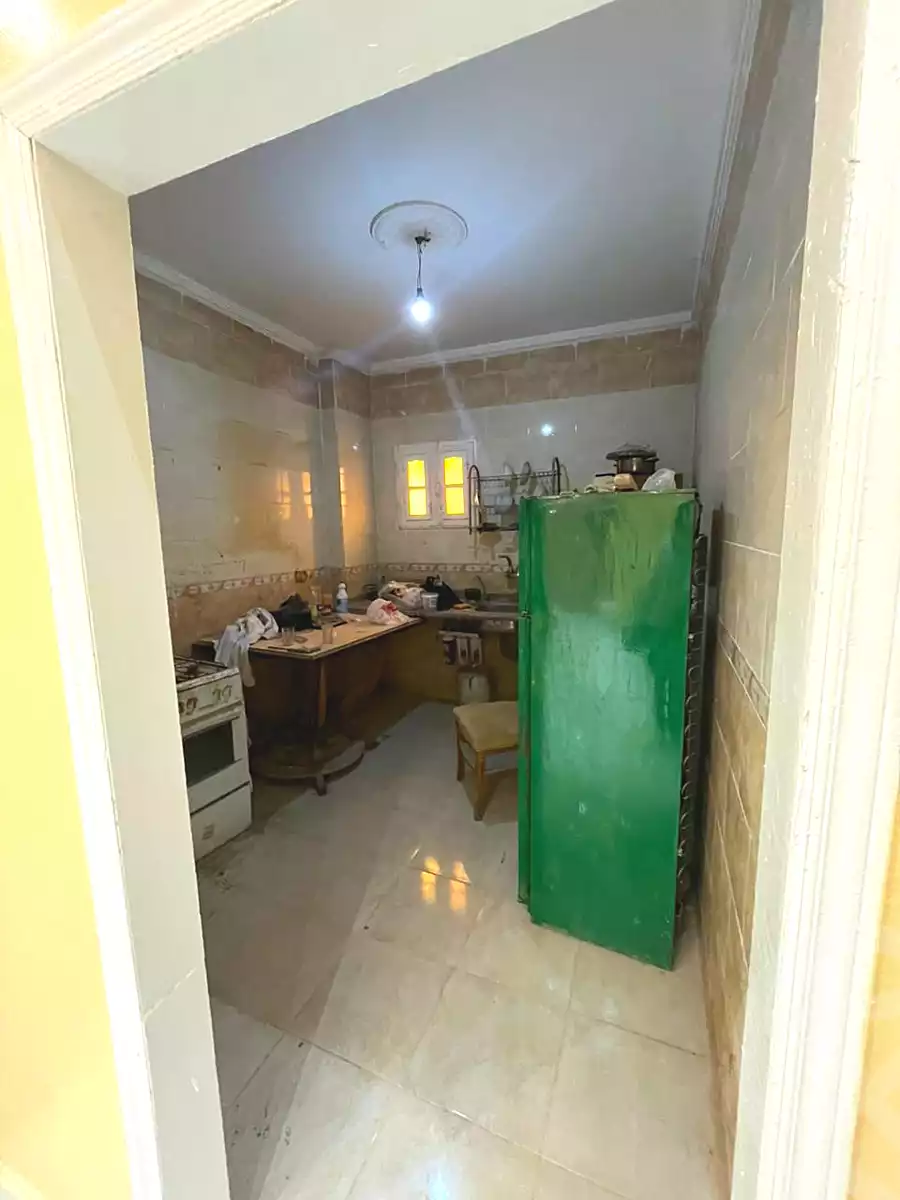 https://aqarmap.com.eg/ar/listing/6877942-for-sale-cairo-el-sheikh-zayed-city-el-hay-el-hady-ashaer-area-2-street-20
