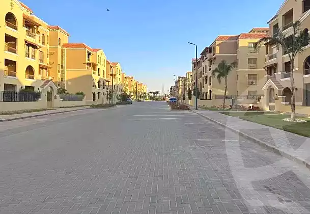 https://aqarmap.com.eg/ar/listing/6878837-for-sale-cairo-el-shorouk-compounds-maadi-view