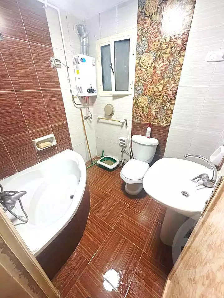 https://aqarmap.com.eg/en/listing/6878871-for-sale-alexandria-moharram-bey