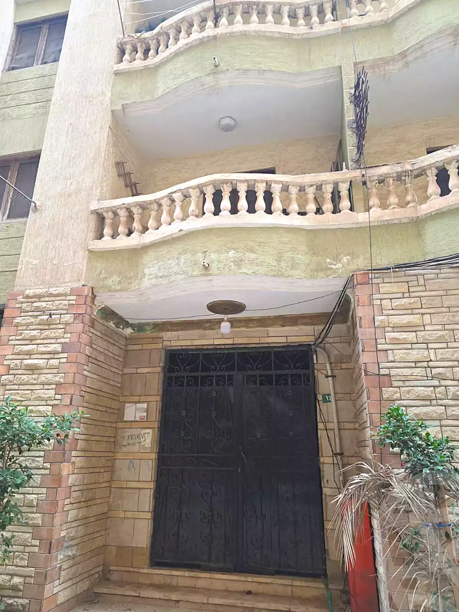 https://aqarmap.com.eg/ar/listing/6879067-for-sale-alexandria-al-agamy-el-hanouvel-hussein-waly-st