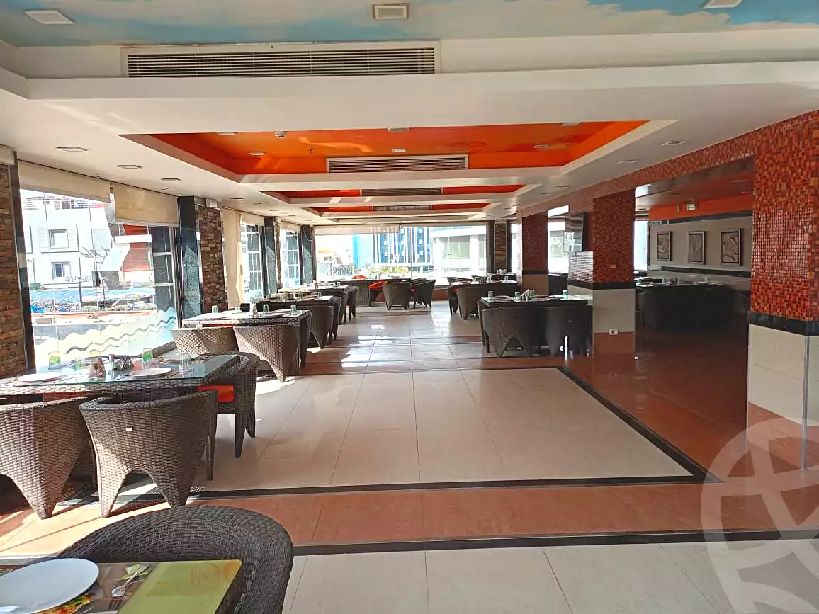 https://aqarmap.com.eg/ar/listing/6880388-for-rent-cairo-new-cairo-90th-street-south-teseen-st