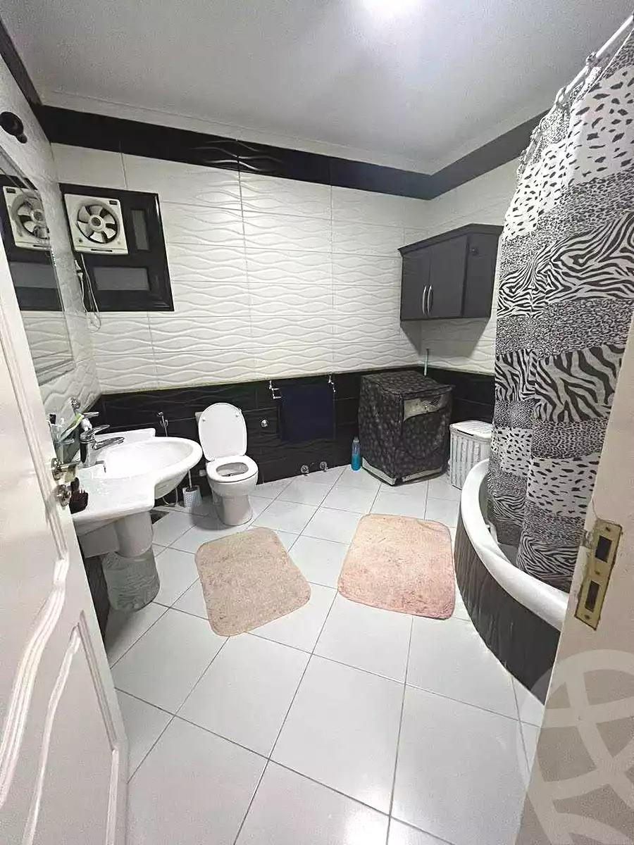 https://aqarmap.com.eg/en/listing/6880581-for-sale-cairo-helwan-sherif-st