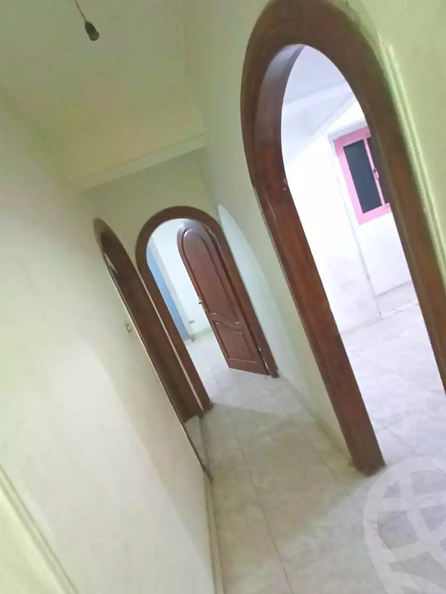 https://aqarmap.com.eg/ar/listing/6880586-for-sale-cairo-helwan-helwan-el-sharkeya-thabit-basha-st