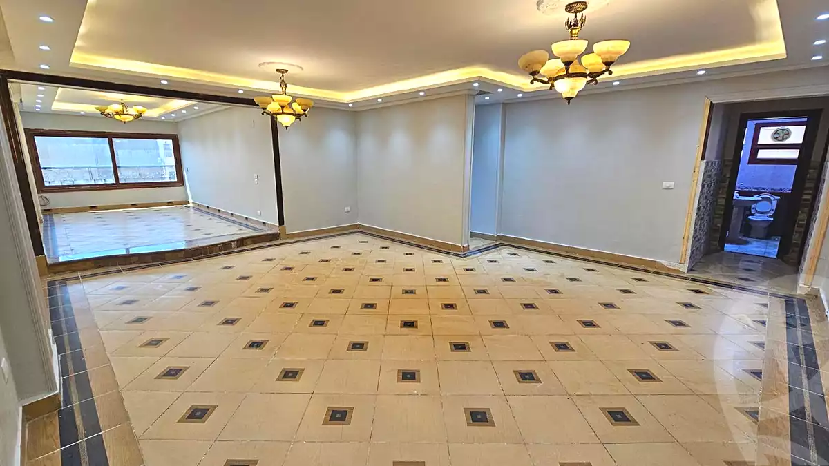https://aqarmap.com.eg/ar/listing/6880644-for-sale-cairo-helwan-ahmed-enci-st