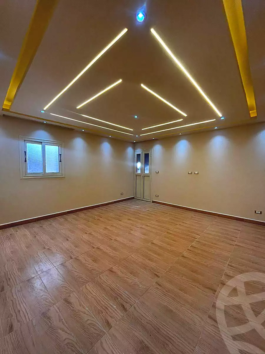 https://aqarmap.com.eg/ar/listing/6880711-for-sale-alexandria-al-agamy-lbytsh-bianchiii