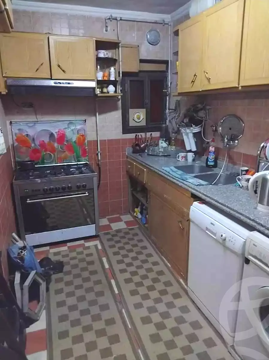 https://aqarmap.com.eg/ar/listing/6880988-for-sale-alexandria-sydy-bshr-sydy-bshr-bhry-shr-mhmd-njyb
